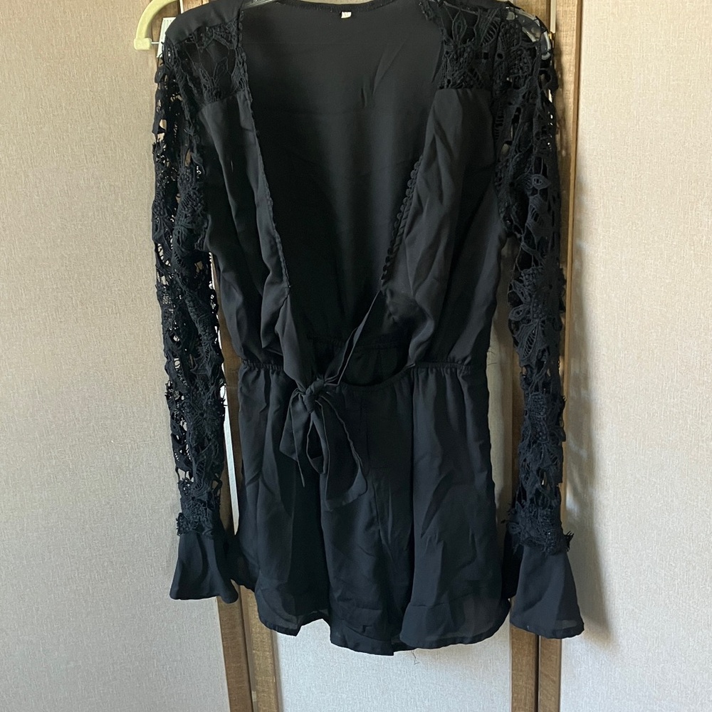 FINAL MARKDOWN Seductive black romper xl